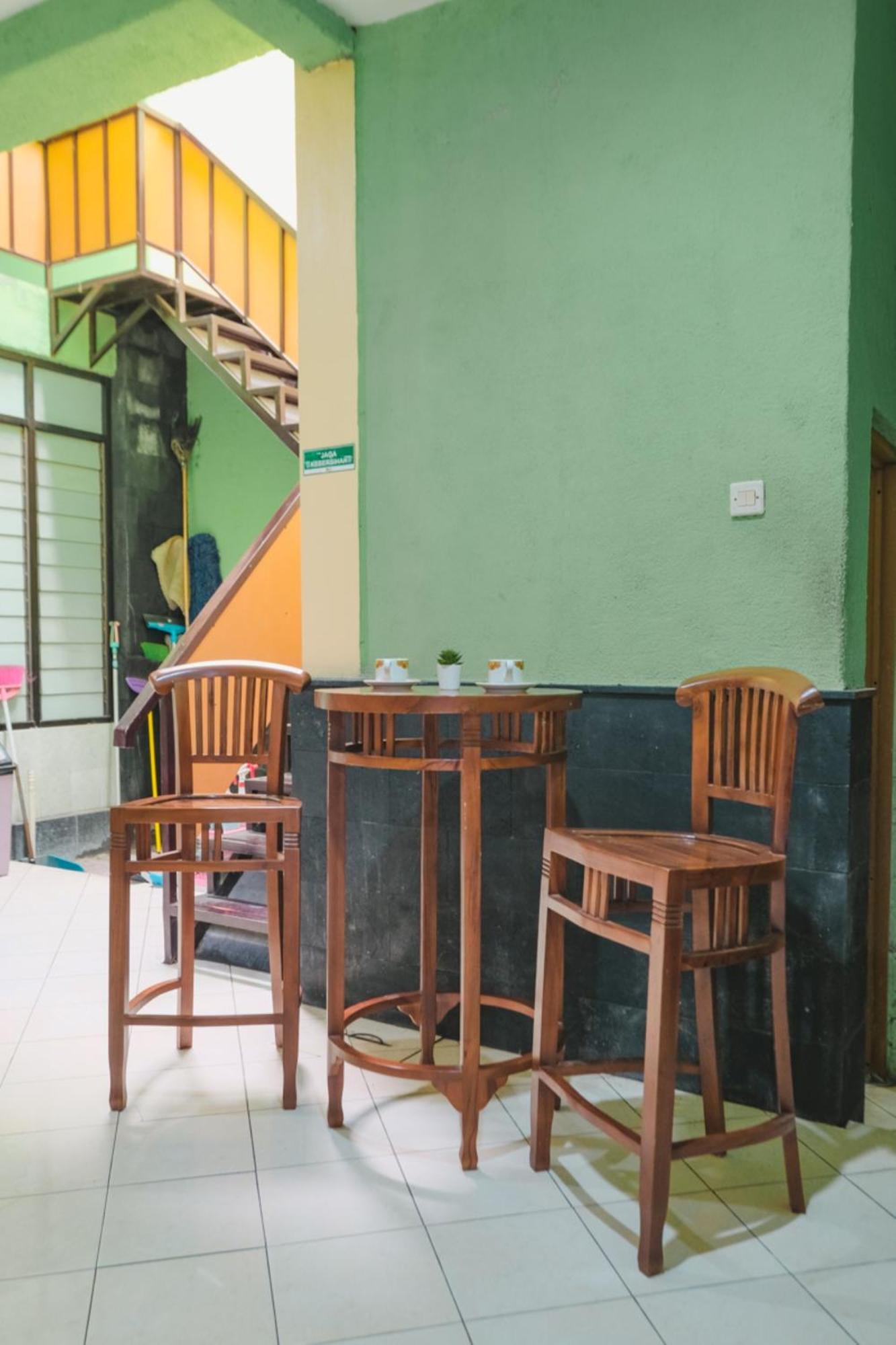 Homestay Simply Homy Jogja Dekat Gembira Loka Zoo Jogjacarta Exterior foto